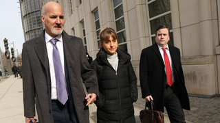 NXIVM Leader Keith Raniere Pleads Not Guilty to Child Porn Charges, Allison Mack in Plea Negotiations